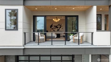 11921 90th Ave NE Kirkland WA 98034