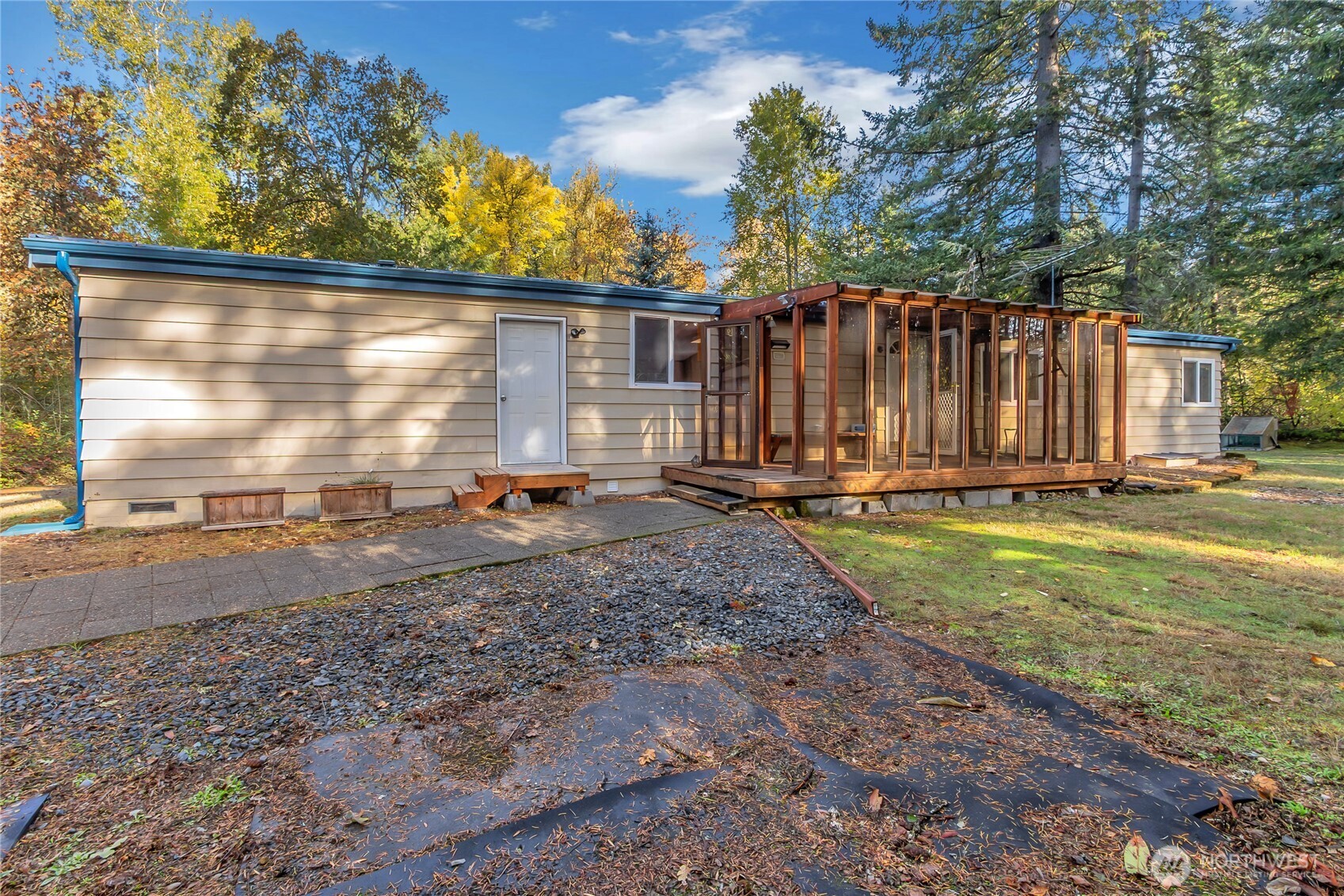 31620 72nd Avenue S Roy WA 98580