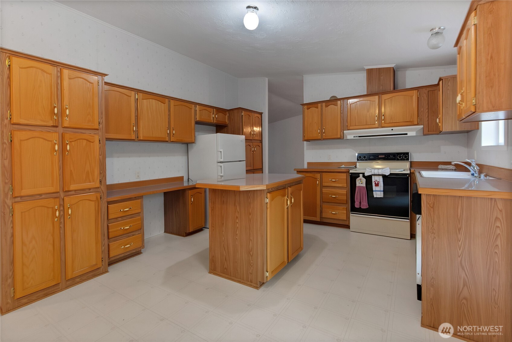 31620 72nd Avenue S Roy WA 98580