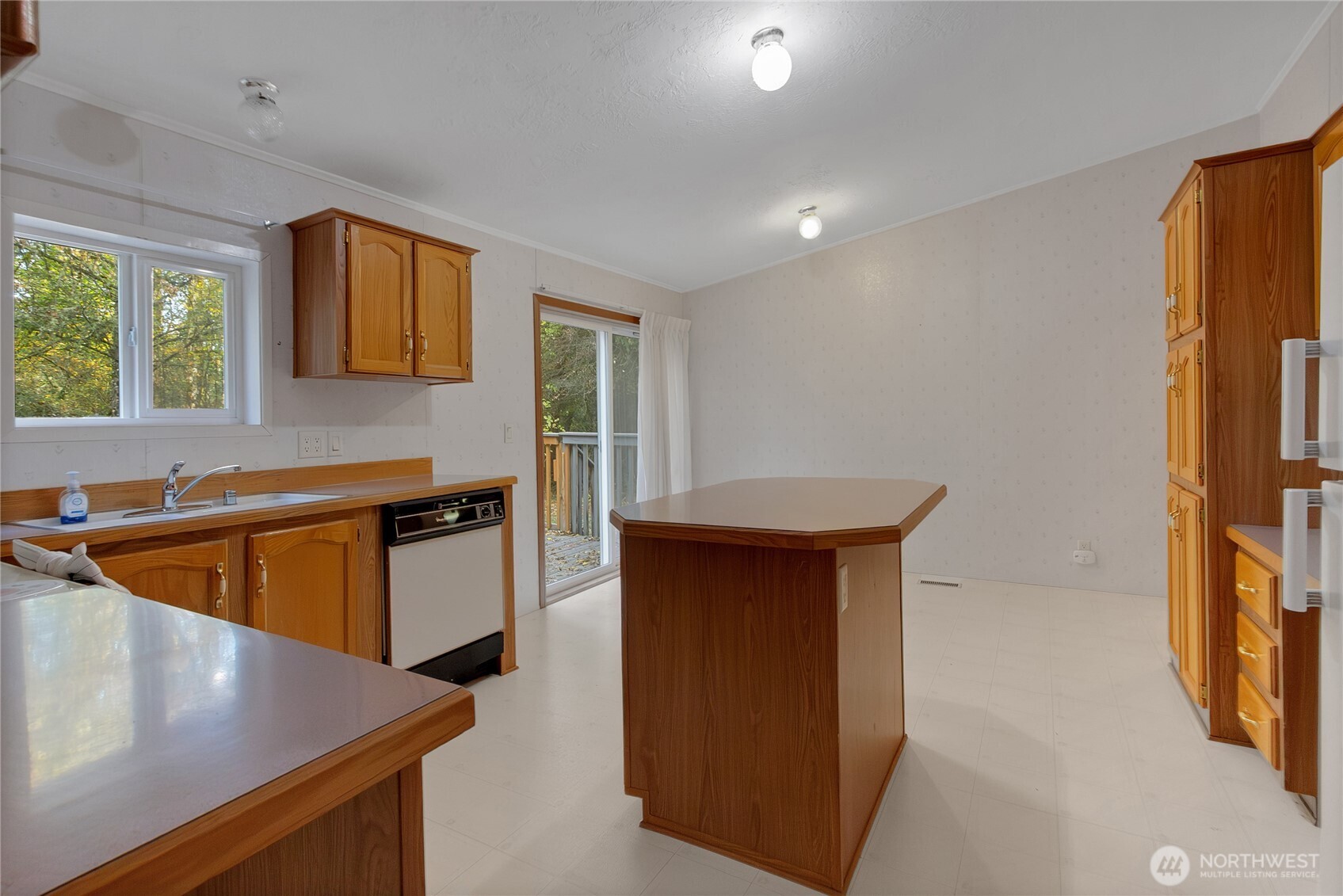 31620 72nd Avenue S Roy WA 98580