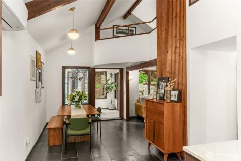 9629 California Avenue SW Seattle WA 98136