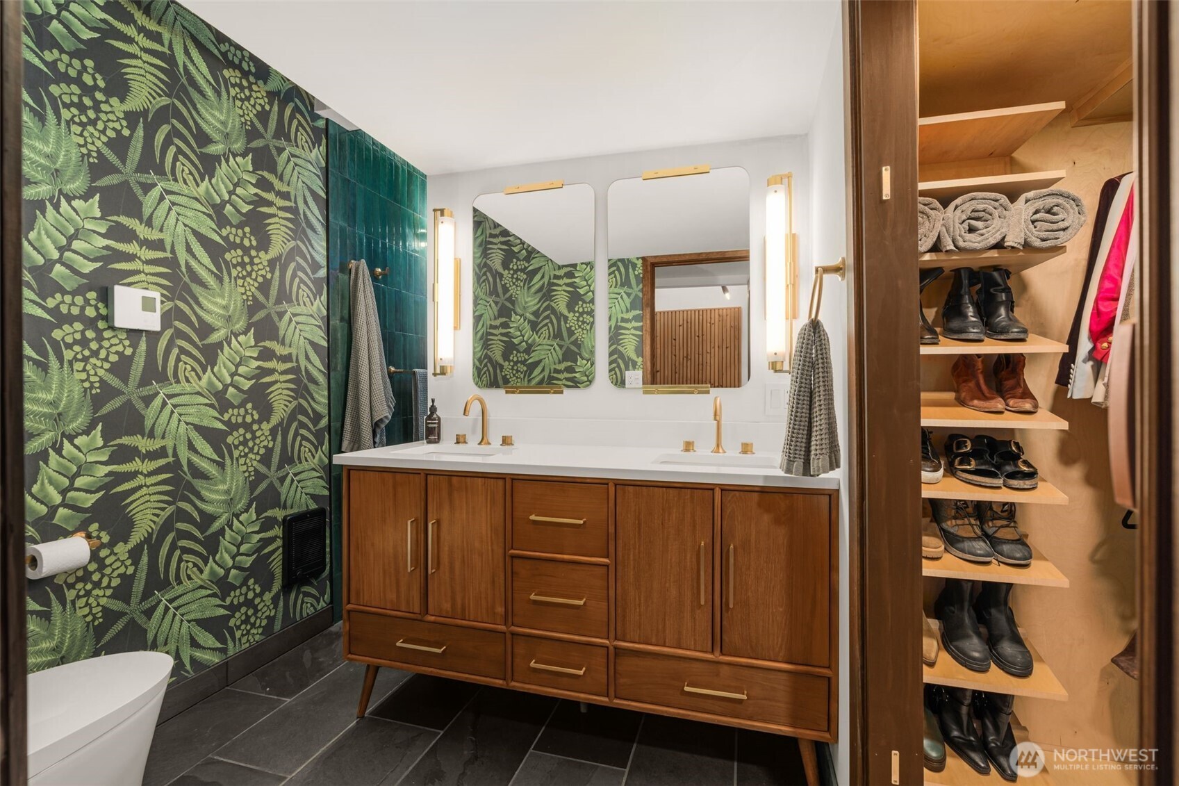 9629 California Avenue SW Seattle WA 98136
