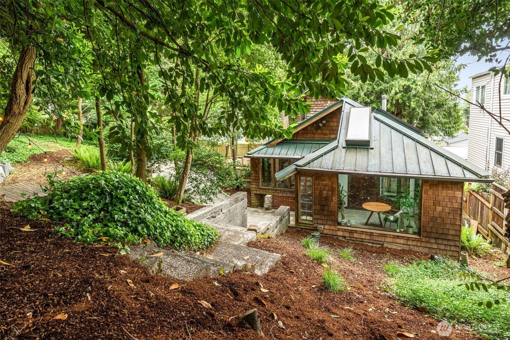 9629 California Avenue SW Seattle WA 98136