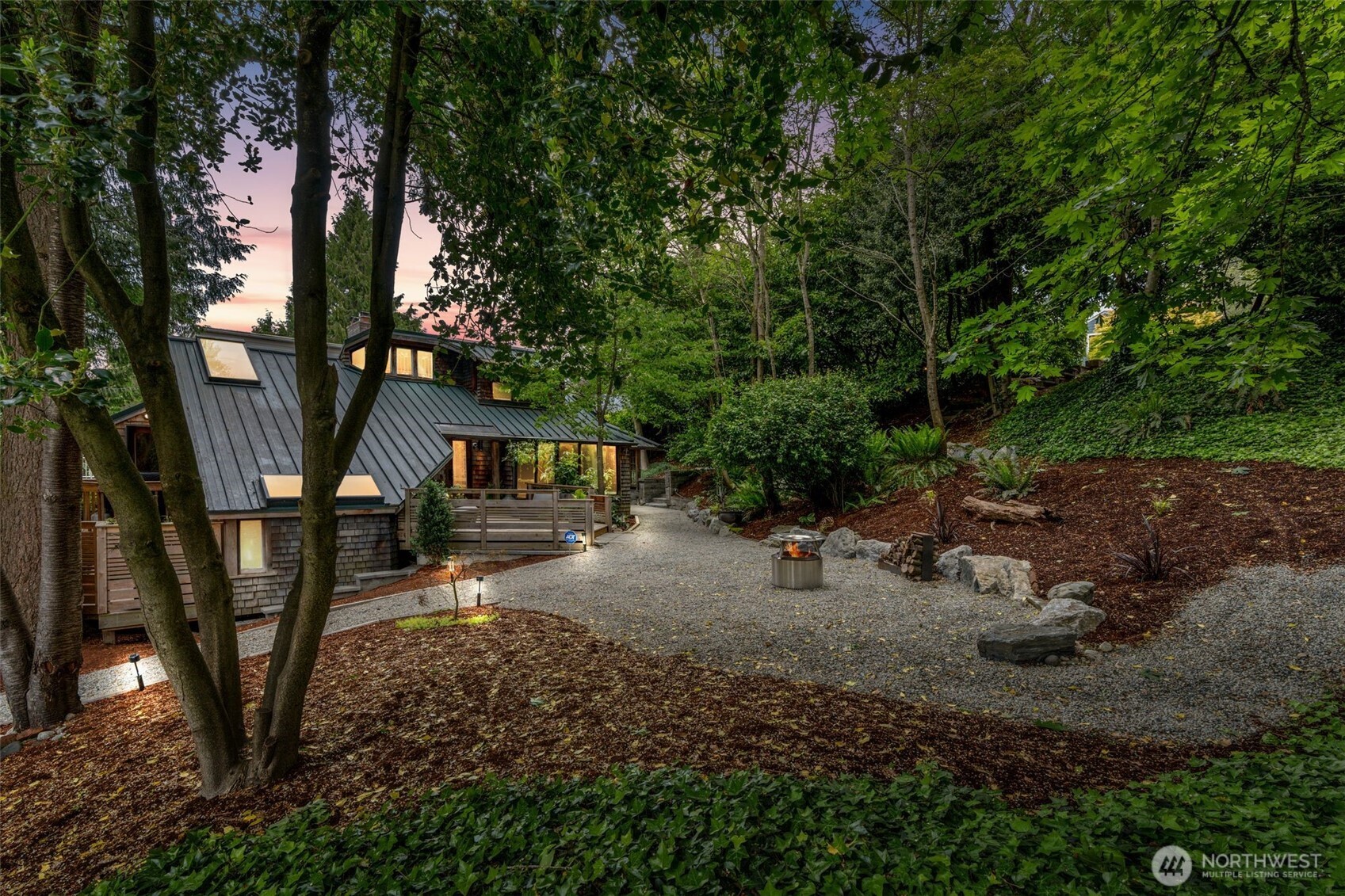 9629 California Avenue SW Seattle WA 98136