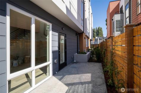 527 S Cloverdale Street Seattle WA 98108