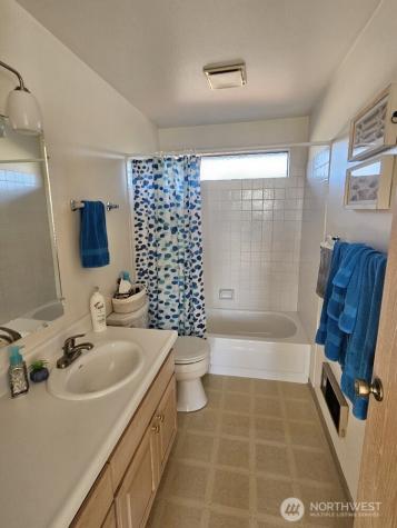 29529 G Street Ocean Park WA 98640