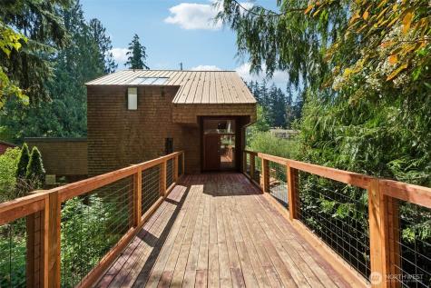 10702 Hill Terrace SW Terrace SW Lakewood WA 98498