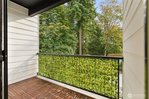 23003 58th Avenue W Mountlake Terrace WA 98043