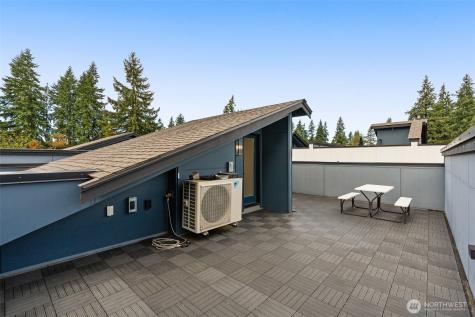 23003 58th Avenue W Mountlake Terrace WA 98043