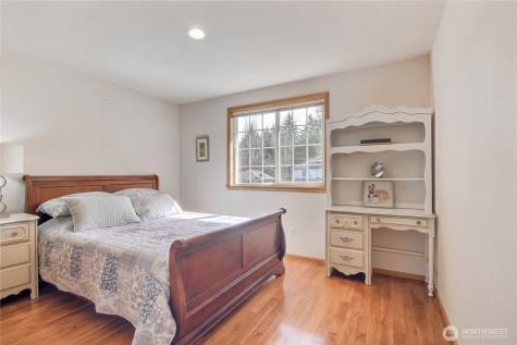 4115 52nd Street NE Tacoma WA 98422