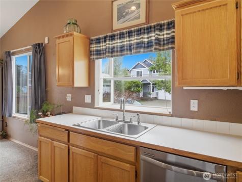 5042 Chambers Creek Loop SE Olympia WA 98501