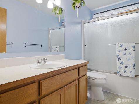 5042 Chambers Creek Loop SE Olympia WA 98501