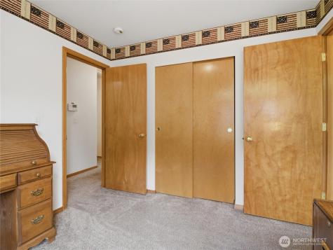 5042 Chambers Creek Loop SE Olympia WA 98501