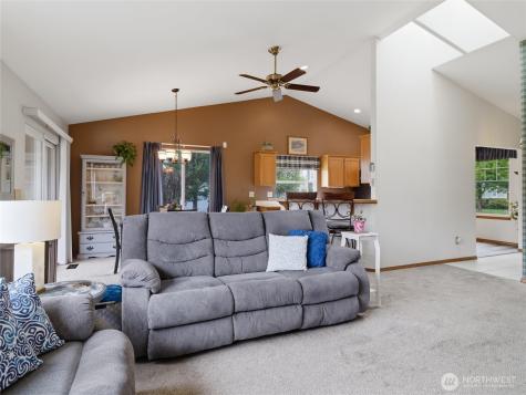 5042 Chambers Creek Loop SE Olympia WA 98501