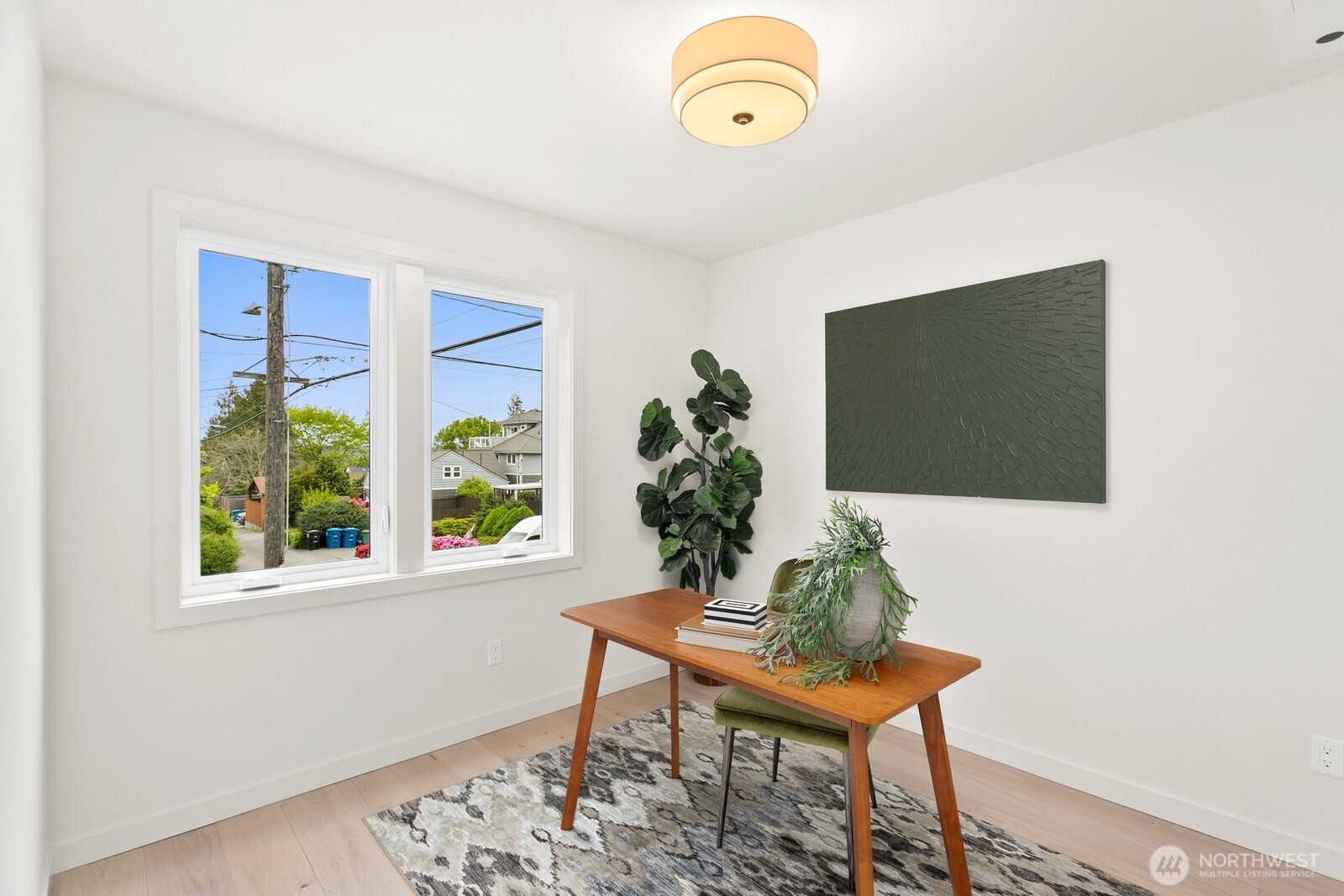 2817 W Bertona Street Seattle WA 98199
