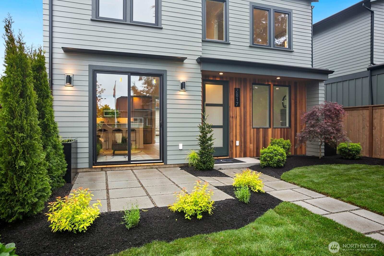 2817 W Bertona Street Seattle WA 98199