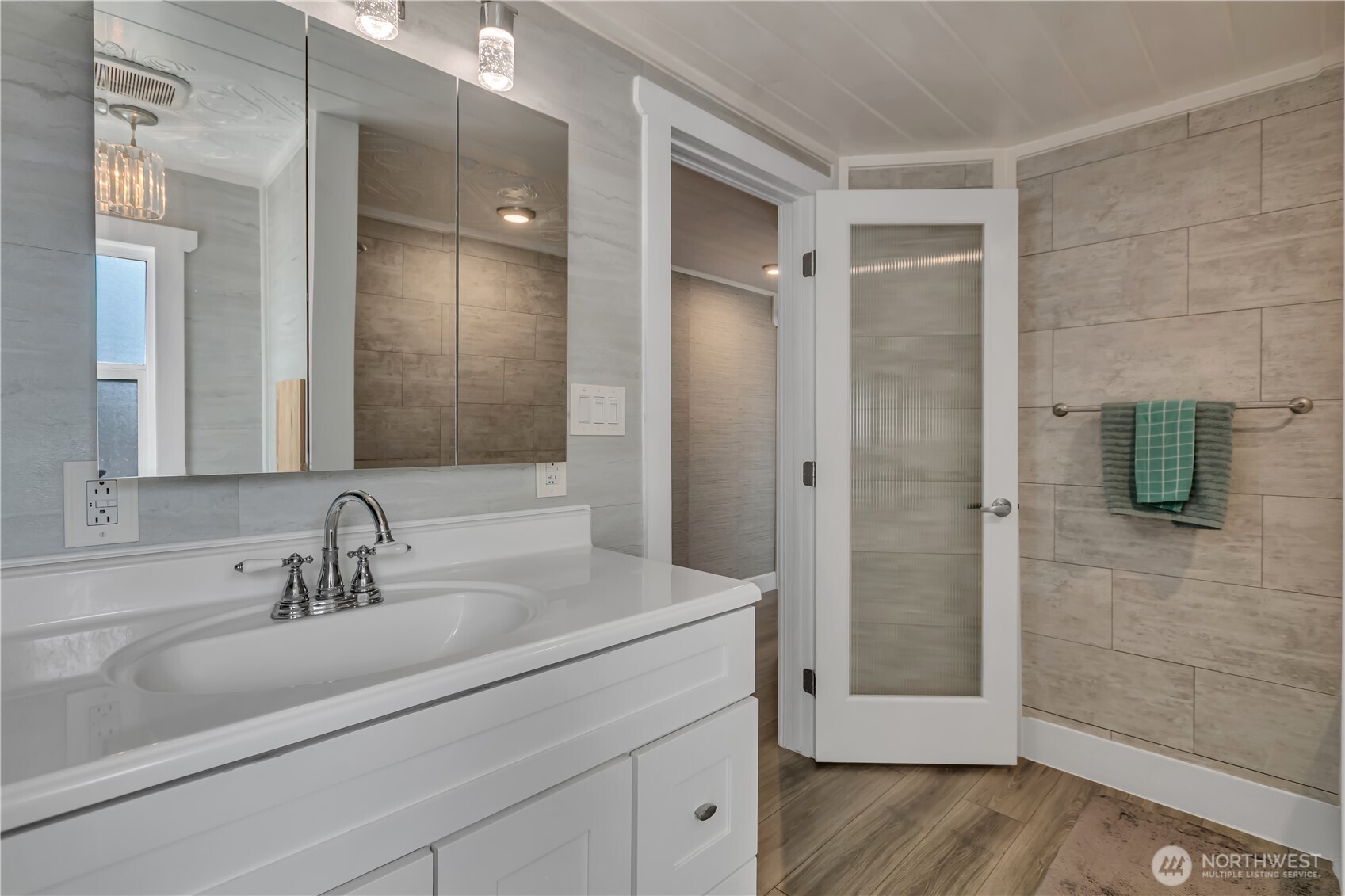 2302 SE R Street Auburn WA 98002