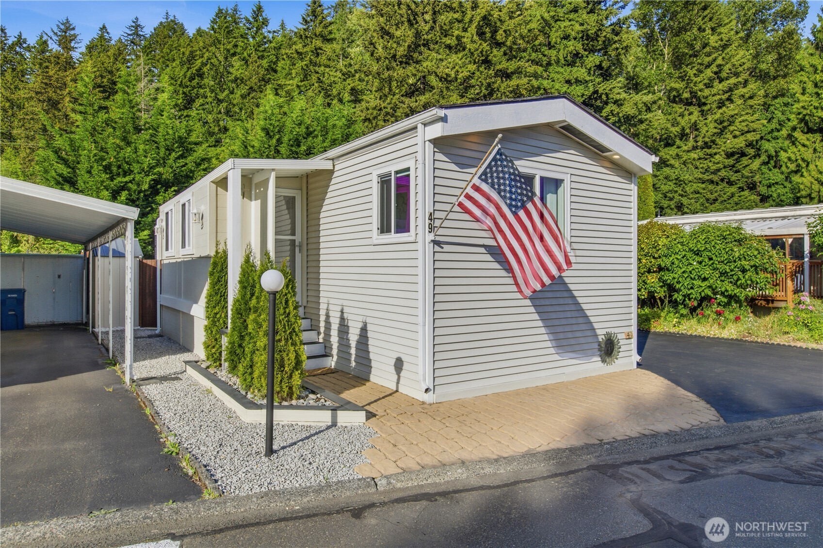2302 SE R Street Auburn WA 98002
