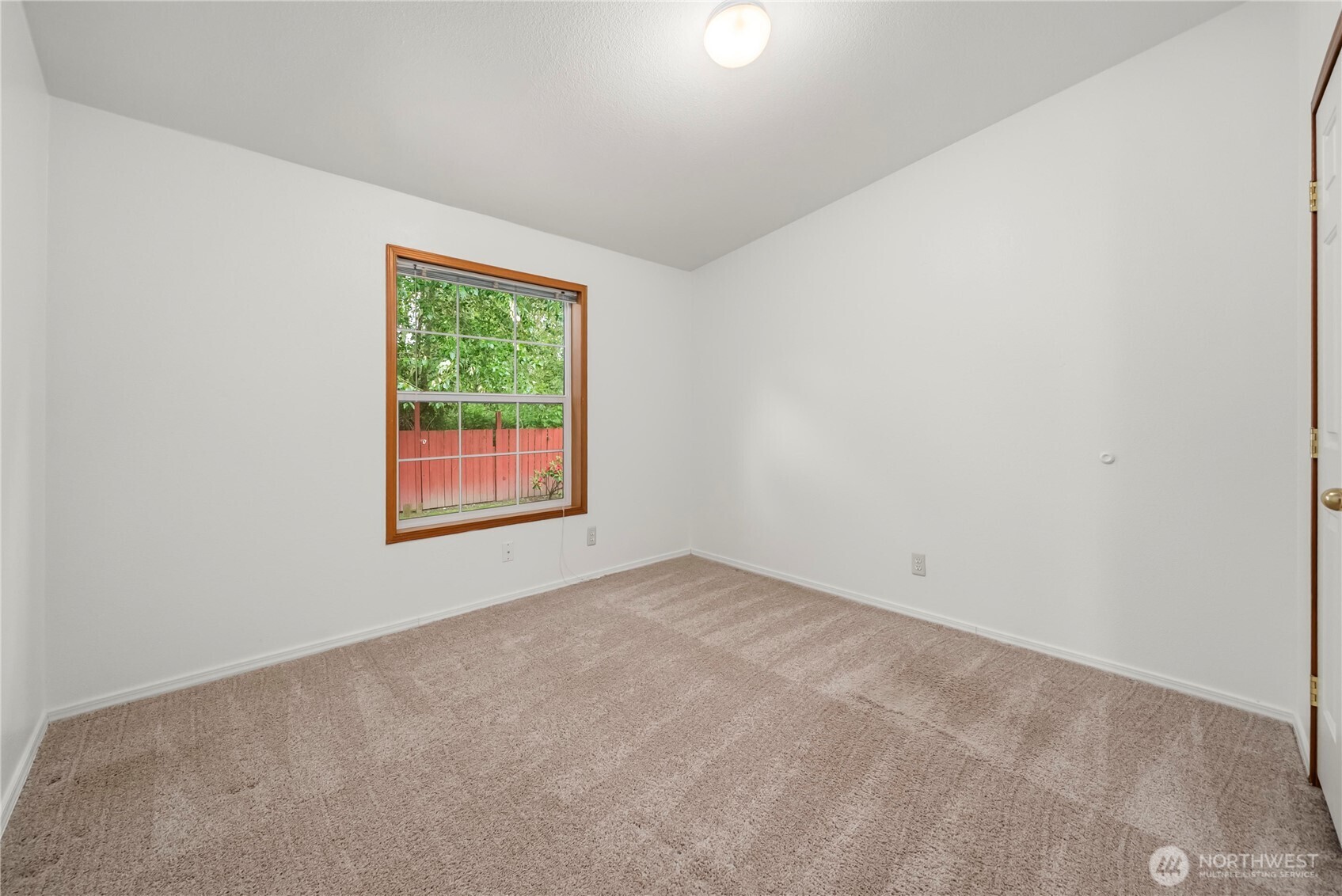 337 Redwood Street Enumclaw WA 98022