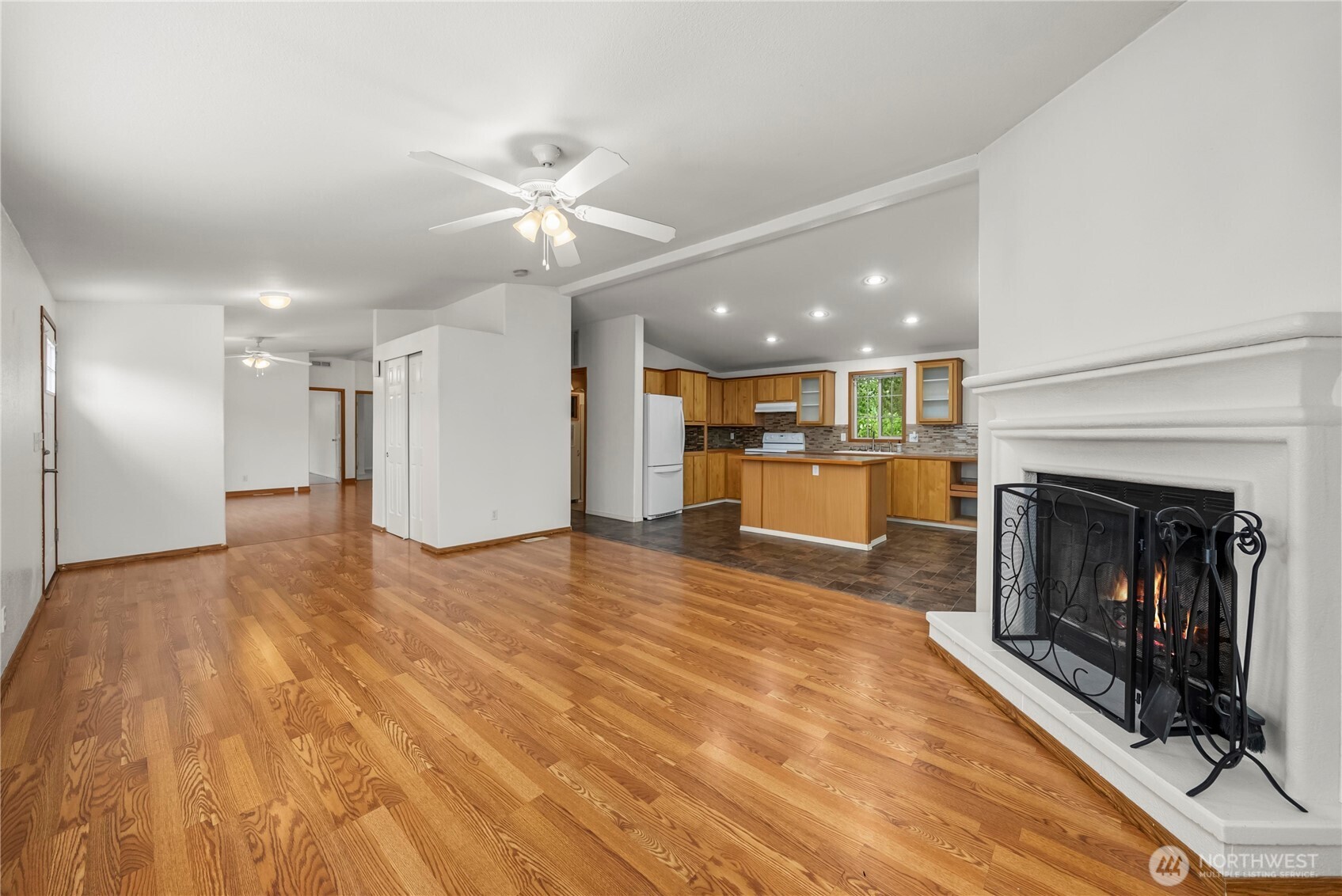 337 Redwood Street Enumclaw WA 98022