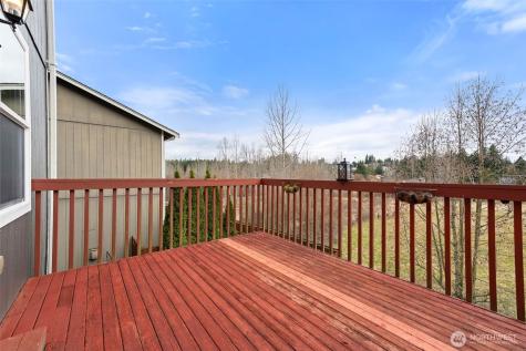 648 Kaitlyn St W Eatonville WA 98328