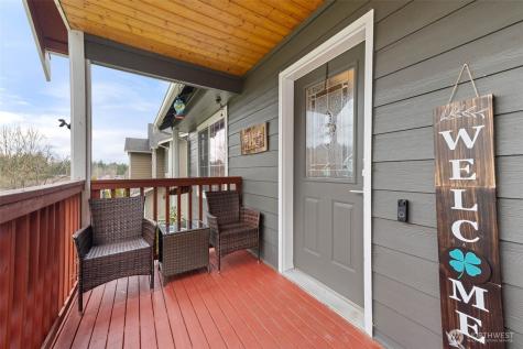 648 Kaitlyn St W Eatonville WA 98328