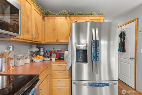 648 Kaitlyn St W Eatonville WA 98328