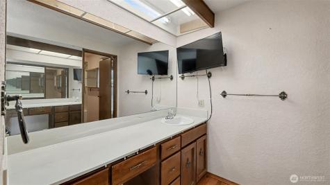 8208 S 124th Street Seattle WA 98178