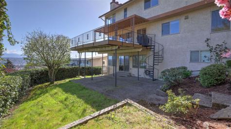 8208 S 124th Street Seattle WA 98178