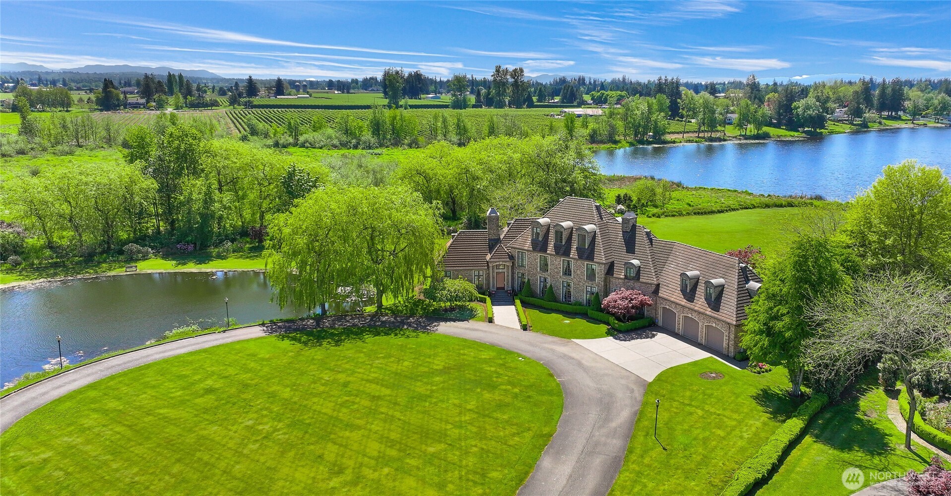 7245 Barbers Grove Lane Lynden WA 98264