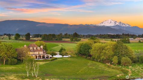 7245 Barbers Grove Lane Lynden WA 98264