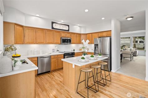 35327 SE Kinsey Street Snoqualmie WA 98065