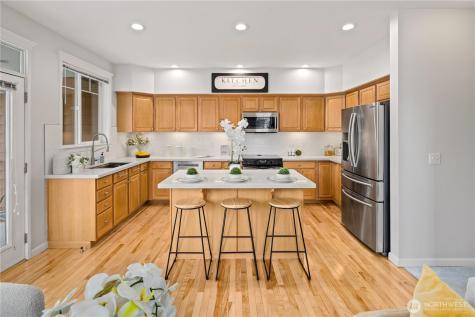 35327 SE Kinsey Street Snoqualmie WA 98065