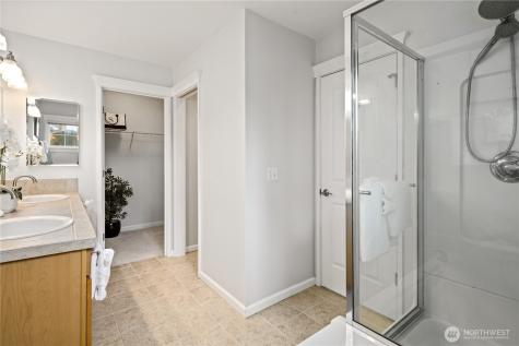 35327 SE Kinsey Street Snoqualmie WA 98065