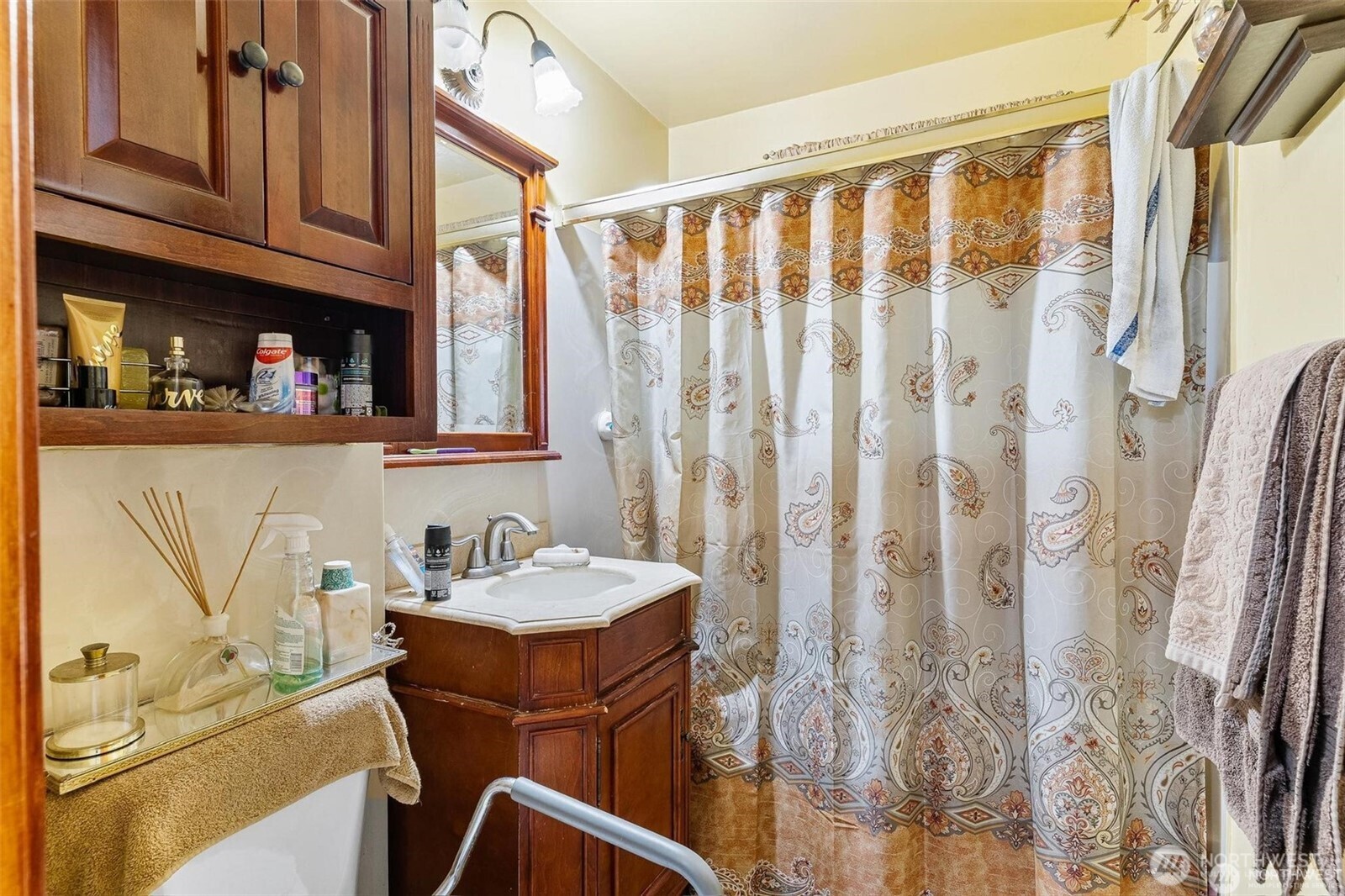 4504 S Trenton Street Seattle WA 98118