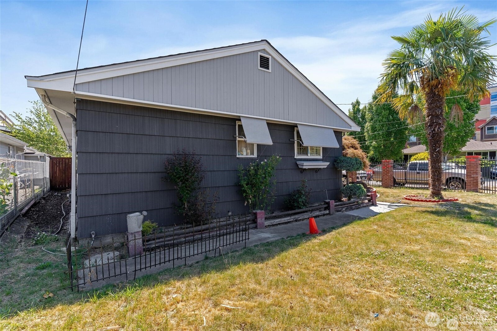 4504 S Trenton Street Seattle WA 98118