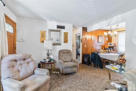 4504 S Trenton Street Seattle WA 98118