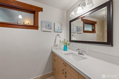 13002 3rd Street Bellevue WA 98005
