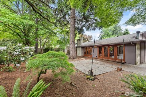 13002 3rd Street Bellevue WA 98005