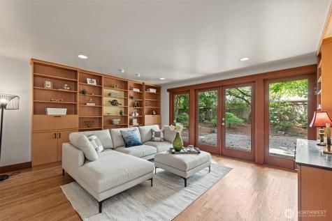 13002 3rd Street Bellevue WA 98005