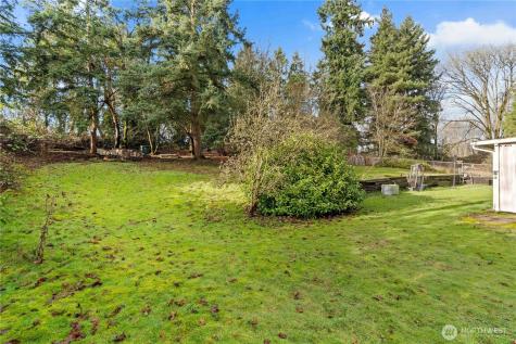 22415 Military Road S Seatac WA 98198