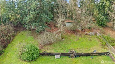 22415 Military Road S Seatac WA 98198