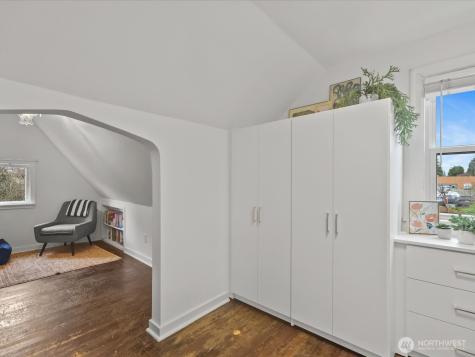 1301 Oakes Avenue Everett WA 98201