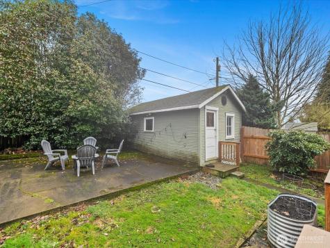 1301 Oakes Avenue Everett WA 98201