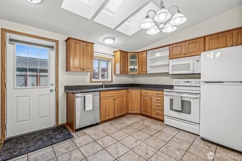 17693 5 NW Quincy WA 98848