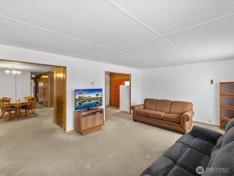 1415 84th Street SE Everett WA 98208