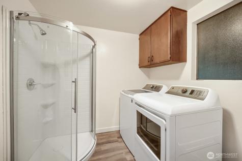 1420 E Walnut Street Kent WA 98030