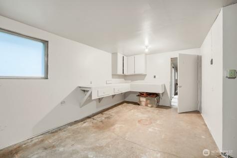 1420 E Walnut Street Kent WA 98030