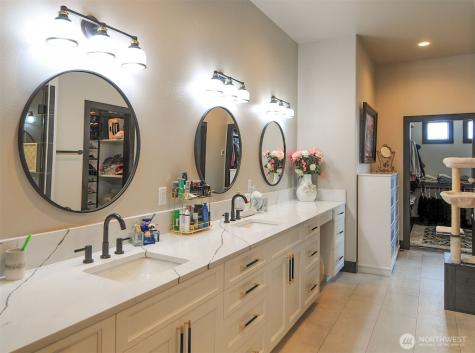 613 S Perry Avenue East Wenatchee WA 98802