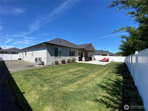 613 S Perry Avenue East Wenatchee WA 98802